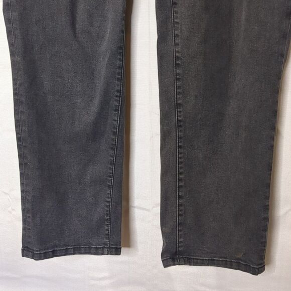 Torrid Boyfriend Ankle Stretch Jeans Women's Plus Size 18 tall - Picture 3 of 6
